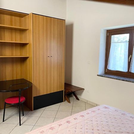 L'angolo di Leo Borgofranco d'Ivrea Esterno foto
